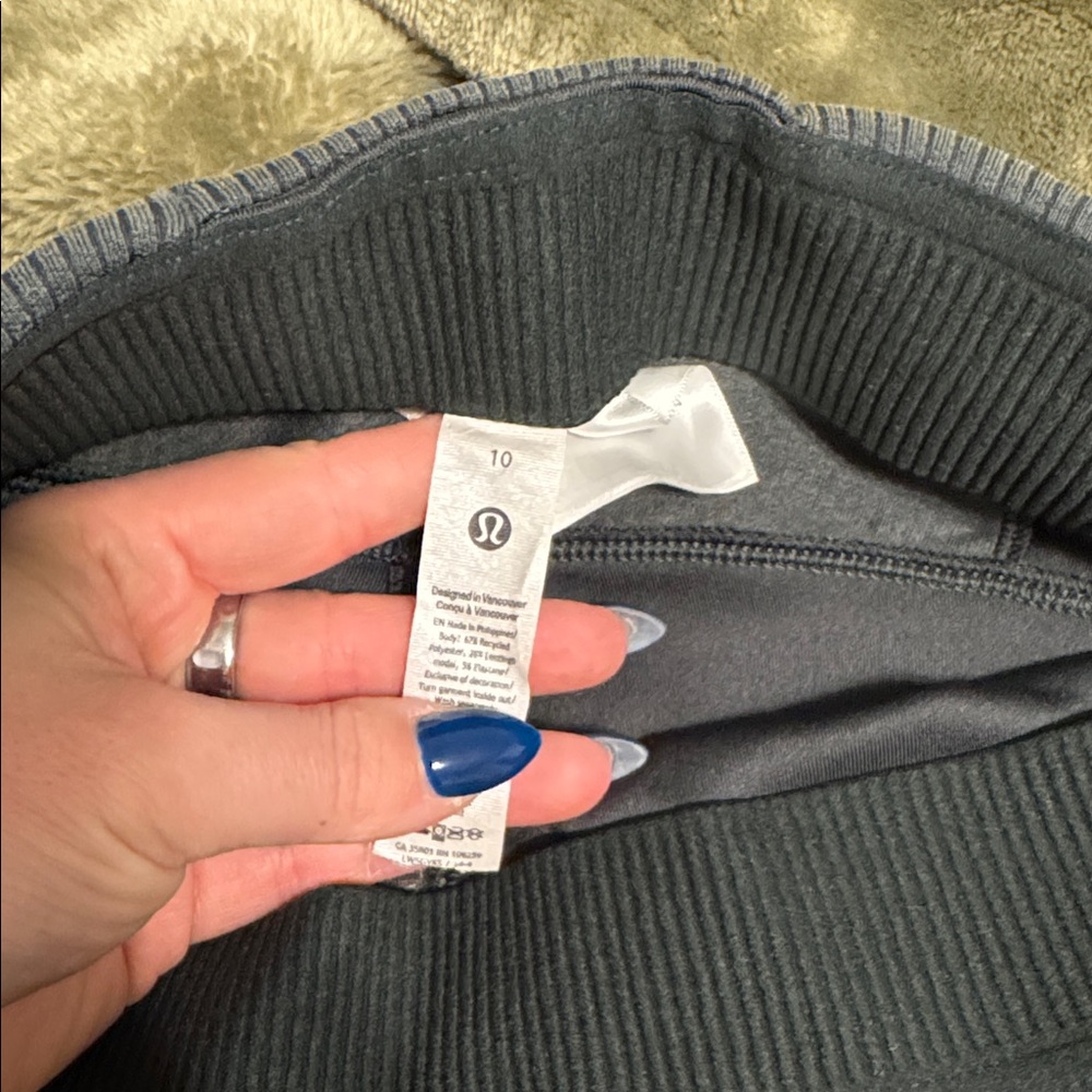 Lululemon Ribbed Softstream Pants - image 2